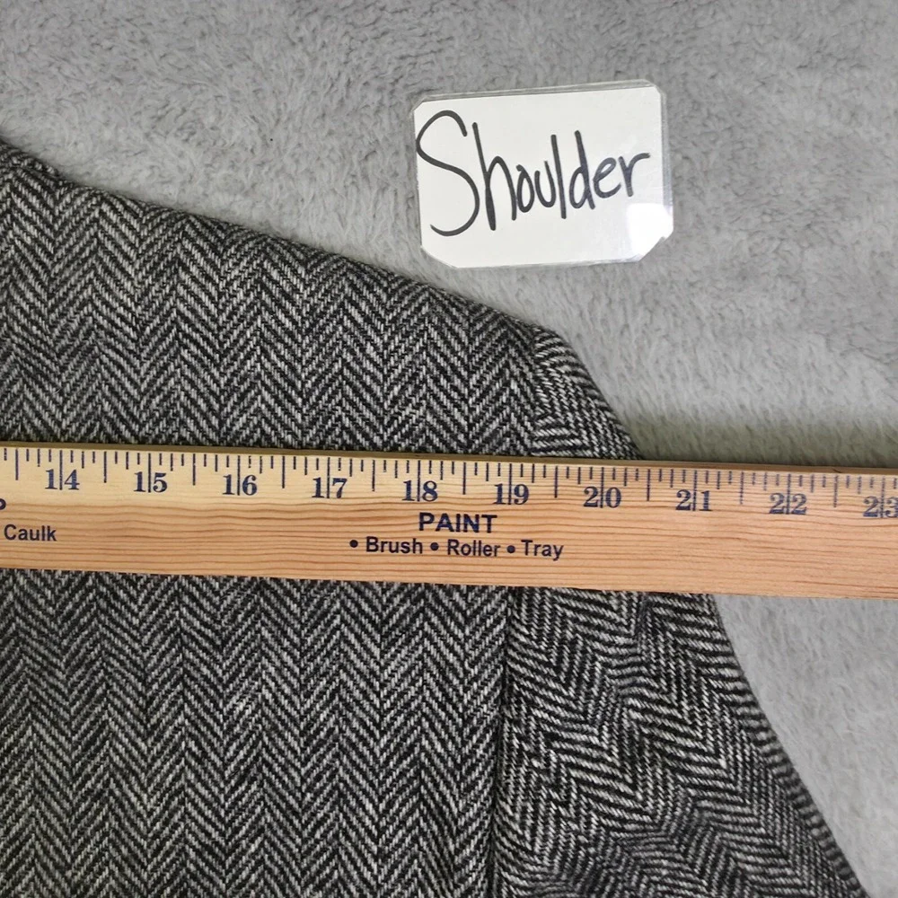 Savile Row Sport Coat Mens 42‎ Gray Herringbone Classic Wool Blazer Tweed Jacket